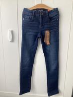 Nieuw Cars spijkerbroek jeans maat 9 is maat 134 donkerblauw, Nieuw, Jongen, Cars, Ophalen of Verzenden