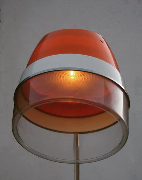 Staande lamp uit oranje jaren 70 haardroger . OPZENDEN OK, Antiek en Kunst, Curiosa en Brocante, Ophalen of Verzenden
