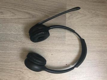 Draadloze headset Plantronics voor telefonie bellen beschikbaar voor biedingen