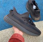 Adidas Yeezy Boost 350 V2 Cinder schoenen | NIEUW, Zwart, Nieuw, Ophalen of Verzenden, Sneakers of Gympen