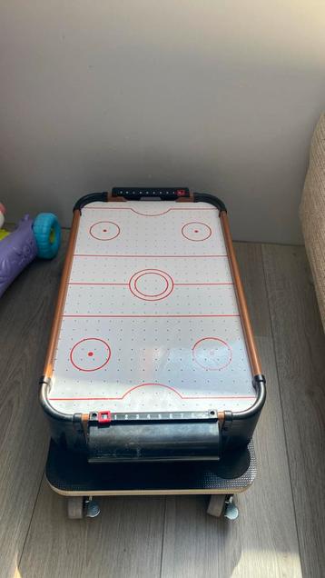 Airhockey beschikbaar voor biedingen