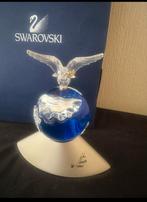 Swarovski Globe met Adelaar - Limited Edition 2000, Verzamelen, Swarovski, Ophalen of Verzenden, Zo goed als nieuw, Figuurtje