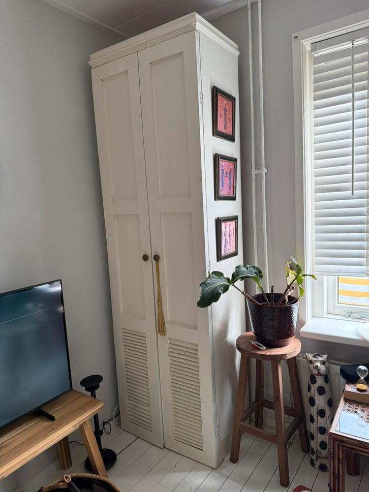 Massief houten kast met louvre deuren, Huis en Inrichting, Kasten | Kledingkasten, Gebruikt, 200 cm of meer, 50 tot 75 cm, Ophalen of Verzenden