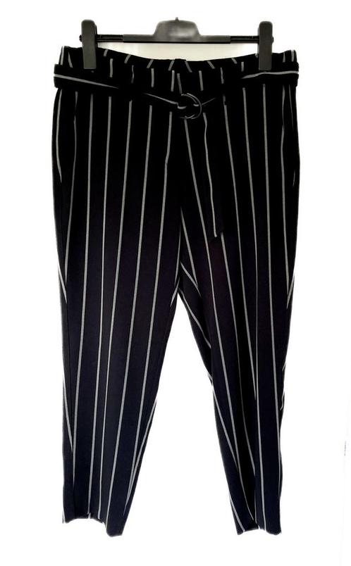 Mooie broek van Cambio 42, Kleding | Dames, Broeken en Pantalons, Gedragen, Maat 42/44 (L), Zwart, Driekwart, Ophalen of Verzenden