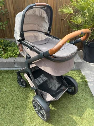Kinderwagen set ! beschikbaar voor biedingen