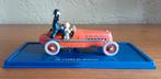 Le Bolide Rouge Tintin Kuifje auto 1:43, Verzamelen, Stripfiguren, Ophalen of Verzenden, Kuifje, Zo goed als nieuw, Beeldje of Figuurtje