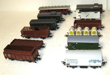 12 gelijkstrrom H0 wagons - gebruikt - geen OVP beschikbaar voor biedingen