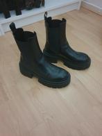 Laarzen van H&M, Kleding | Dames, Schoenen, Ophalen of Verzenden, Zo goed als nieuw, Zwart, Hoge laarzen