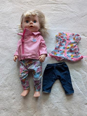 Baby Born Pop met Kleding beschikbaar voor biedingen