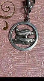 Zilveren bedel kettinghanger sterrenbeeld vissen vintage, Ophalen of Verzenden, Zo goed als nieuw, Zilver, Overige merken