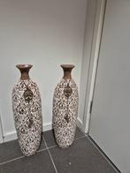2 grote vazen, Overige kleuren, 50 tot 75 cm, 2j.brabant@gmail.com, Ophalen of Verzenden