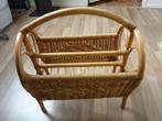 Vintage rotan lectuurmand, Huis en Inrichting, Woonaccessoires | Krantenbakken en Lectuurbakken, Ophalen of Verzenden, Gebruikt