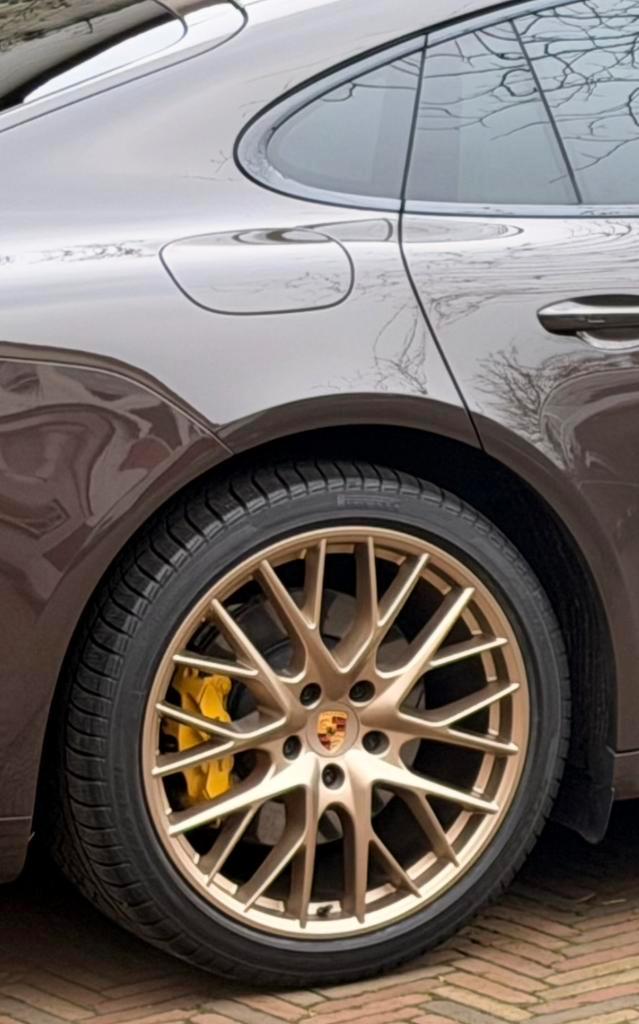 Porsche Panamera velgen met Pirelli winterbanden, Auto-onderdelen, Banden en Velgen, Banden en Velgen, Winterbanden, 21 inch, Personenwagen