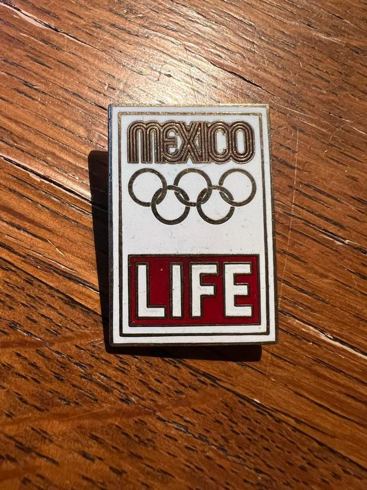 Vintage Mexico Olympische Spelen LIFE Speld, Verzamelen, Speldjes, Pins en Buttons, Gebruikt, Speldje of Pin, Sport, Ophalen of Verzenden