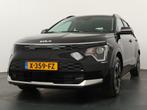 Kia Niro EV DynamicLine 64.8 kWh - Navigatie - Parkeersensor, Met garantie (alle), 1657 kg, Leder en Stof, Origineel Nederlands