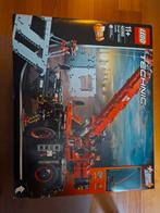 Lego Technic - 42082 - Rough Terrain Crane, Kinderen en Baby's, Speelgoed | Duplo en Lego, Ophalen, Zo goed als nieuw, Complete set