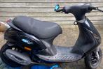 Piaggio Zip 80cc, Fietsen en Brommers, Maximaal 25 km/u, Benzine, 80 cc, Zo goed als nieuw