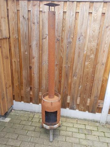 TUINKACHEL GEMAAKT VAN GASFLES beschikbaar voor biedingen