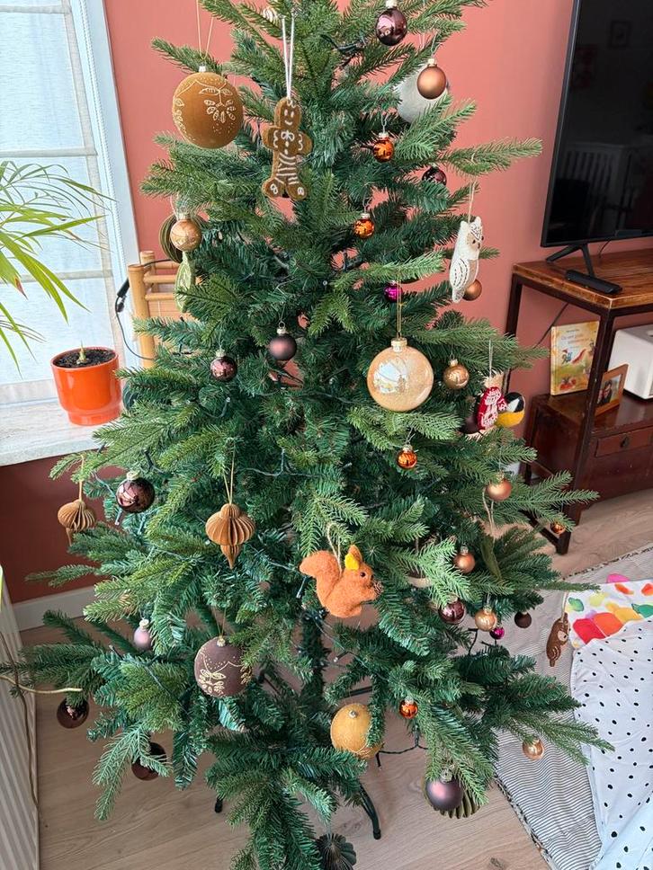 (Kunst)kerstboom. Met kerst 2024 gekocht bij Intratuin, Diversen, Kerst, Zo goed als nieuw, Ophalen