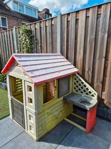 Smoby Speelhuisje - Uren Speelplezier! beschikbaar voor biedingen