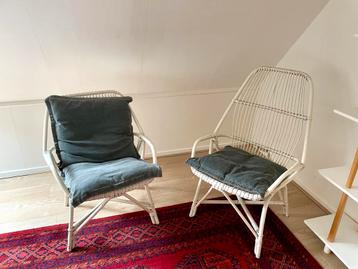 Rotan setje beschikbaar voor biedingen