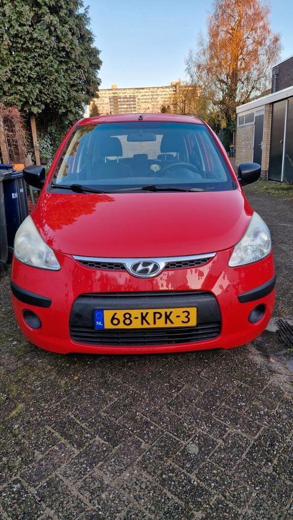 Hyundai i10 1.1 I 5DR 2010 Rood, Auto's, Hyundai, Particulier, i10, Airbags, Airconditioning, Centrale vergrendeling, Radio, Benzine