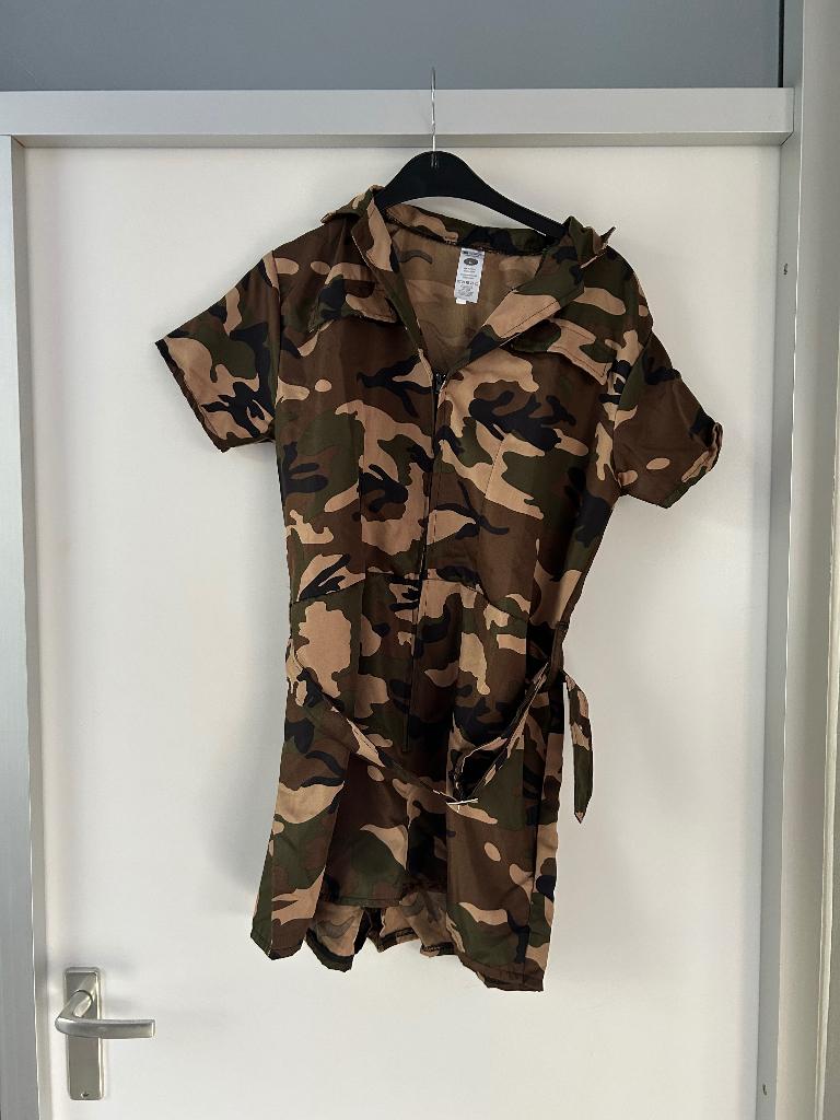 Leger carnavalsplaysuit, niet gedragen maat L, valt als M/L, Kleding | Dames, Carnaval, Maat 42/44 (L), Nieuw, Ophalen of Verzenden