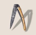 DEEJO 390G NIEUW! Olive wood / Terra Incognita giant knife, Huis en Inrichting, Keuken | Bestek, Ophalen of Verzenden, Nieuw, Rvs of Chroom
