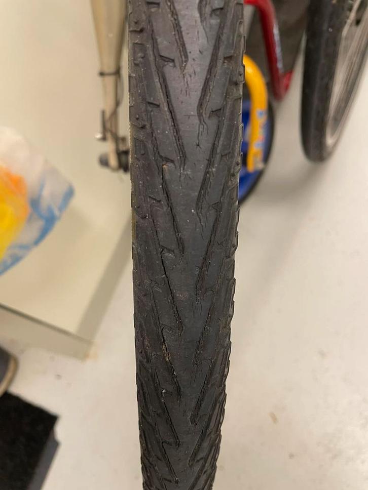 Mooie Koga Damesfiets, Fietsen en Brommers, Fietsonderdelen, Gebruikt, Algemeen, Band, Ophalen of Verzenden