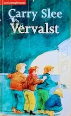 Vervalst, Gelezen, Carry Slee., Ophalen of Verzenden, Fictie