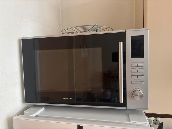 Inventum Combimagnetron - Zo goed als nieuw!, Witgoed en Apparatuur, Magnetrons, Gebruikt, Vrijstaand, Combimagnetron, 45 tot 60 cm
