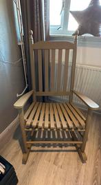 Schommelstoel te koop!, Ophalen, Zo goed als nieuw, Stoel(en)