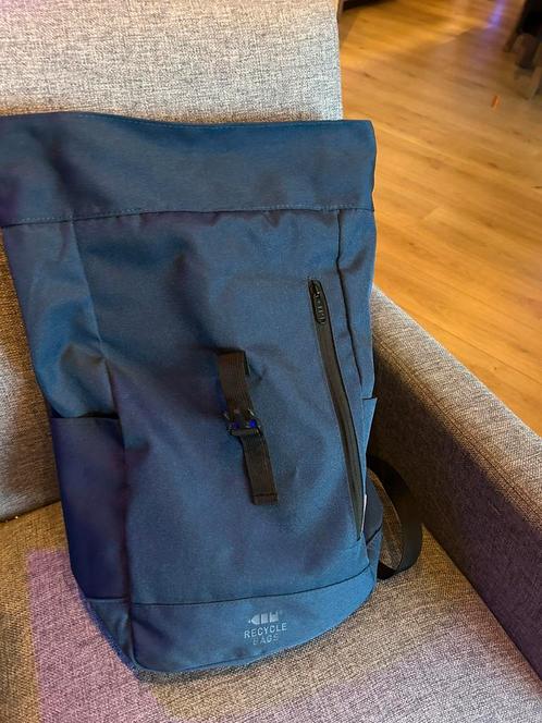 Donkerblauwe schooltas, Sieraden, Tassen en Uiterlijk, Tassen | Rugtassen, Nieuw, Ophalen of Verzenden