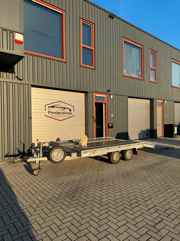 Autoambulance te huur, Auto-onderdelen, Motor en Toebehoren, Nieuw, Ophalen of Verzenden