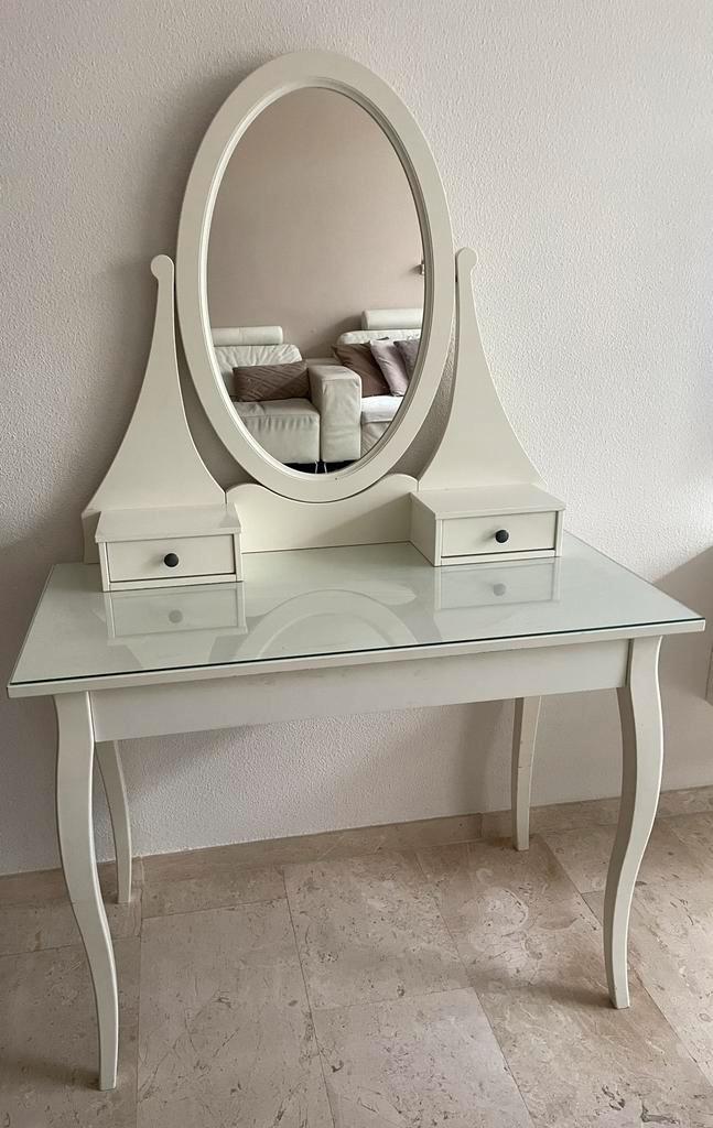 Prachtige Hemnes kaptafel make-up tafel, Huis en Inrichting, Tafels | Kaptafels, Minder dan 100 cm, 50 tot 100 cm, Ophalen
