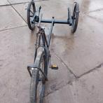 Oud bakfiets frame compleet met spatborden kettingkast en st, Fietsen en Brommers, Ophalen