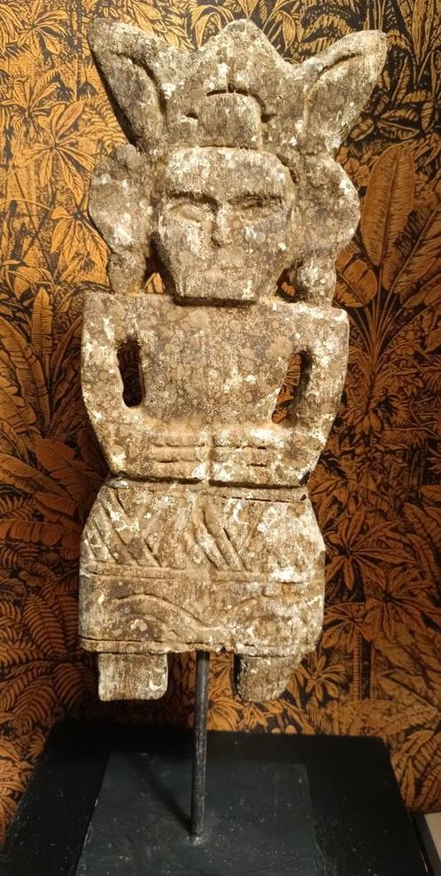 Houten Tribale Sculptuur op Standaard, Antiek en Kunst, Kunst | Beelden en Houtsnijwerken, Ophalen of Verzenden