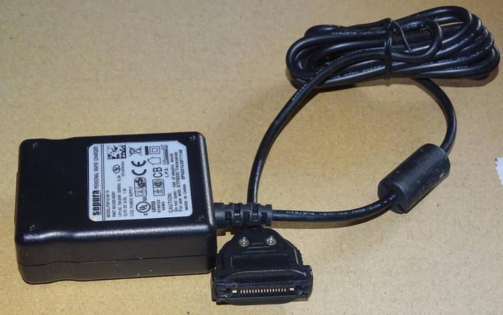 Sepura STP8000 STP9000 lader, Telecommunicatie, Portofoons en Walkie-talkies, Zo goed als nieuw, Toebehoren, Minder dan 2 km, Ophalen of Verzenden