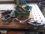 4 auto krikken. Kruissluitels en ander gereedschap, Ophalen, Gebruikt, Garagekrik