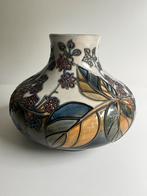 Sally Tuffin - Moorcroft vaas, Ophalen of Verzenden
