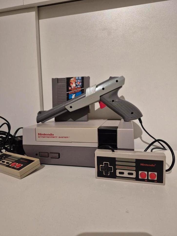 Nintendo nes Mario duckhunt set, Spelcomputers en Games, Games | Nintendo NES, Gebruikt, Avontuur en Actie, 1 speler, Vanaf 3 jaar