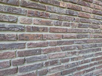 Handgevormde bakstenen, ca. 200-250 stuks beschikbaar voor biedingen
