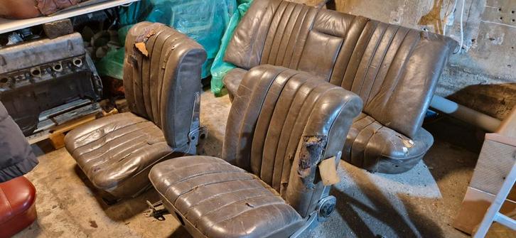 W108 Interieur Leer - Beschadigd, Auto-onderdelen, Interieur en Bekleding, Mercedes-Benz, Oldtimer onderdelen, Gebruikt, Ophalen of Verzenden
