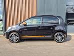 Volkswagen Up! 1.0 TSI BMT High Up! | Beats | Pano | Camera, Voorwielaandrijving, Gebruikt, 4 stoelen, Origineel Nederlands