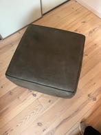 Donkergroene leren hocker / poef - 75x75x40cm, Ophalen, Gebruikt, Vierkant, Leer