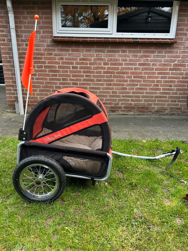 Doggyride Hondenkar, Neem je hond mee met de fiets., Fietsen en Brommers, Fietsaccessoires | Aanhangers en Karren, Gebruikt, Hondenkar
