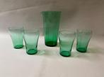 Retro Mooi strakke groen glazen karaf met 4 bijpassende, Ophalen, Gebruikt, Waterglas