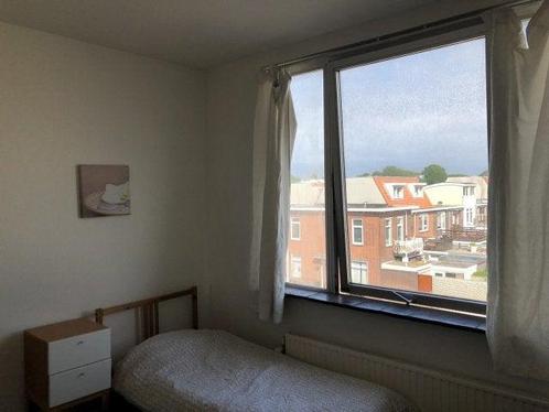NIEUW! Woonruimte te huur Westduinweg, Den Haag, Huizen en Kamers, Huizen te huur