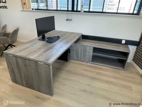 Online Veiling: Bureau met kast - 200x100x74 cm, Huis en Inrichting, Bureaus, Gebruikt