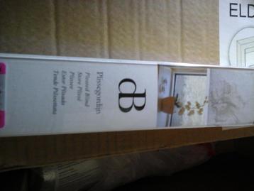 Jaloezieën 25mm wit (NIEUW) beschikbaar voor biedingen